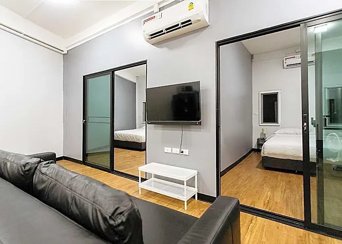 U4 Large 2 Bed Full Kitchen 200m To Bts 3*