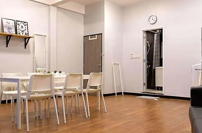 U4 Large 2 Bed Full Kitchen 200m To Bts 3* バンコク都