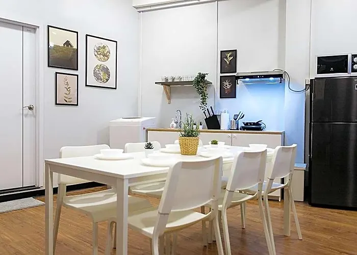 ホテル U4 Large 2 Bed Full Kitchen 200m To Bts バンコク都